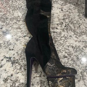 Platform over the knee boots